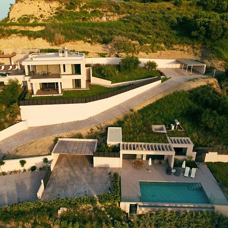 Althea Lavish Estate - Villa & Suite ザキントス エクステリア 写真
