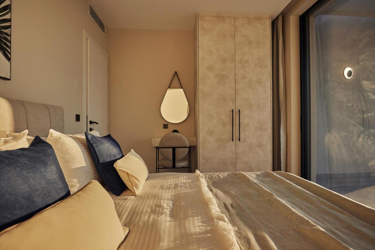 Althea Lavish Estate - Villa & Suite ザキントス エクステリア 写真